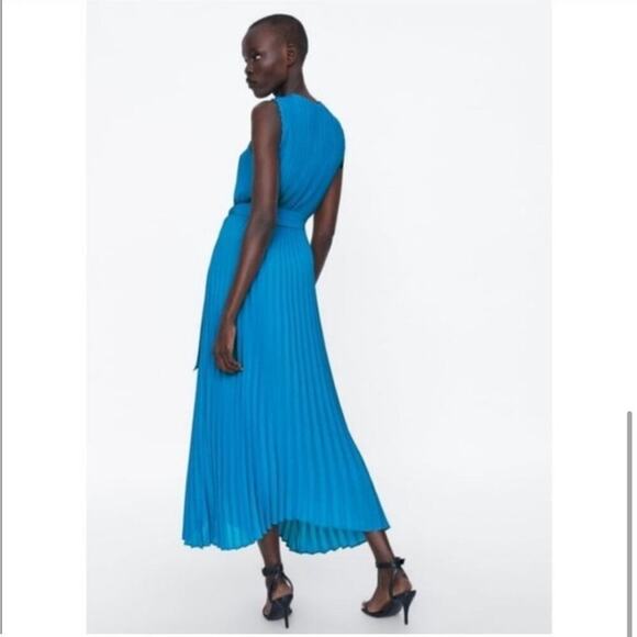 Zara Blue Wrapped Pleated Cross-Neck Halter Dress Size Medium - Picture 7 of 12